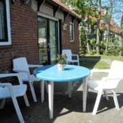 Boerkerij – zonnig terras boerderij-appartement Blieneweg III – Hollum Ameland